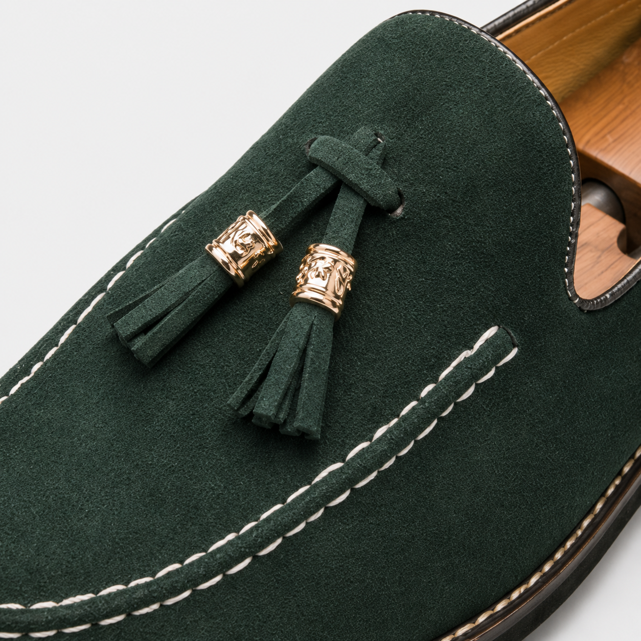 Mocassin Homme Daim Vert À Glands Élégant