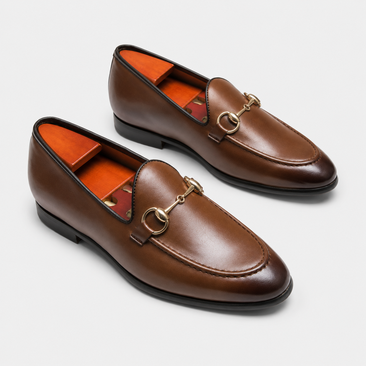Mocassin Cuir Marron Avec Mors Doré Chic Homme