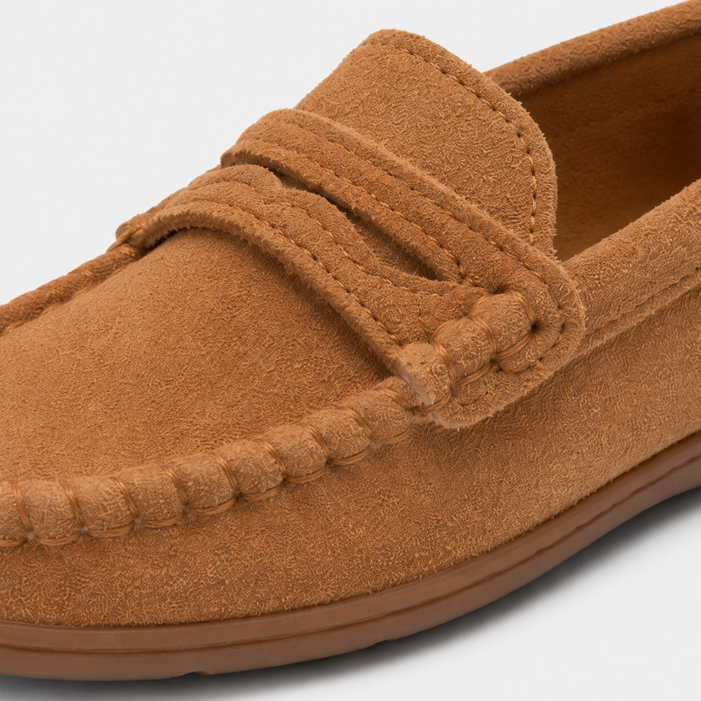 Mocassin Enfant En Daim Marron Classe Pour Bateau