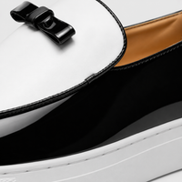 Mocassins Homme Moderne en Cuir avec Pompons Blanc