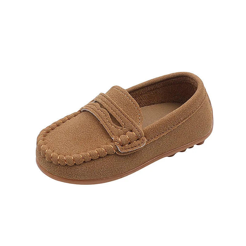 Mocassin Enfant En Daim Marron Classe Pour Bateau