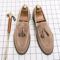 Mocassin Homme Daim Noir À Glands Élégant