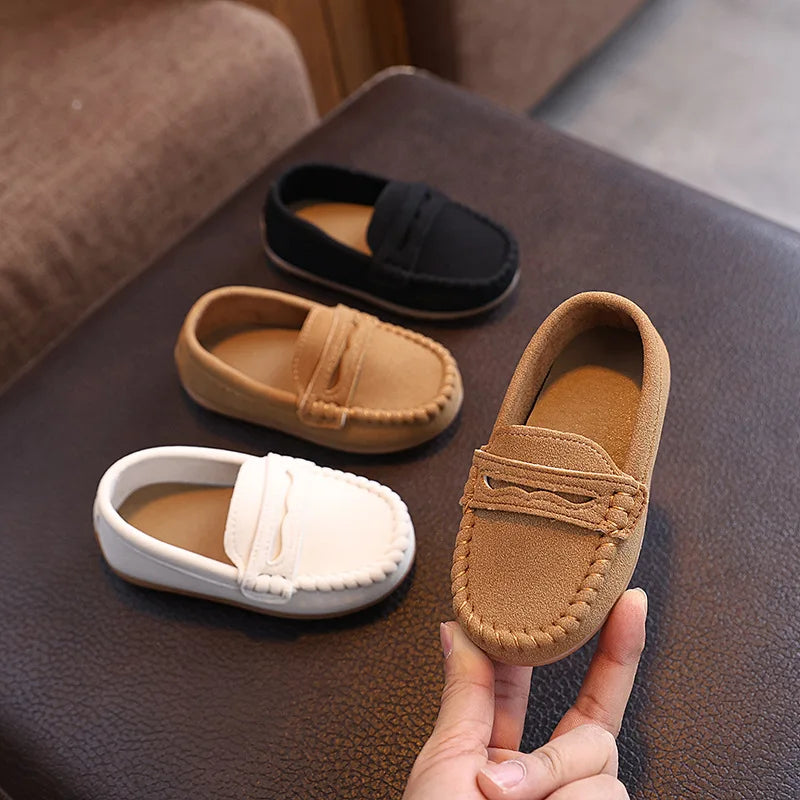Mocassin Enfant En Daim Noir Classe Pour Bateau