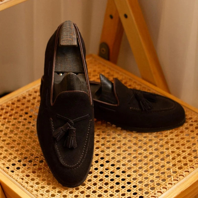 Mocassin En Dain À Gland Noir Foncé Talon Homme
