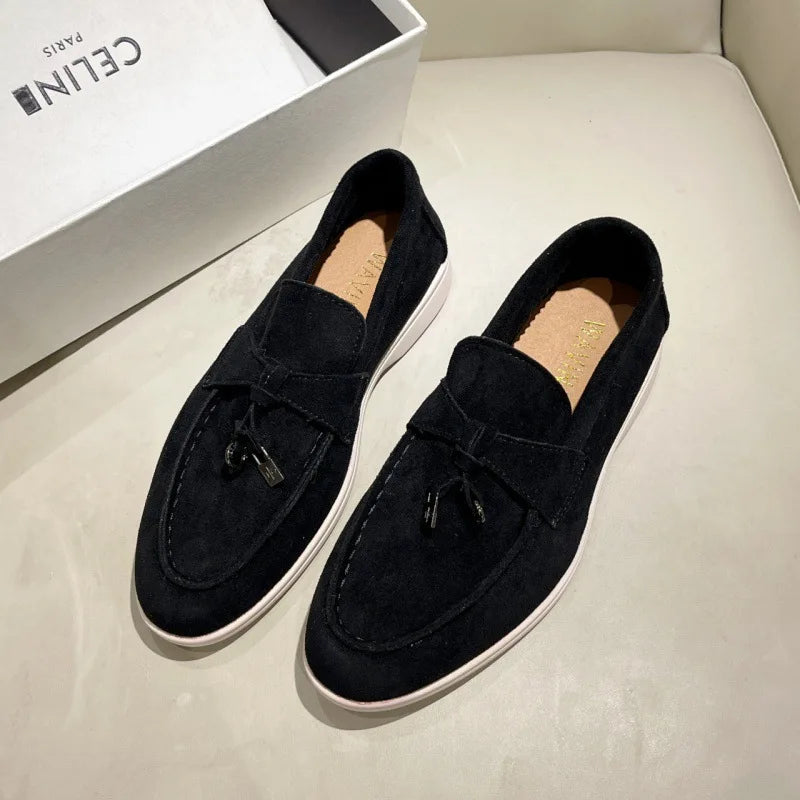 Mocassin En Daim Noir À Gland