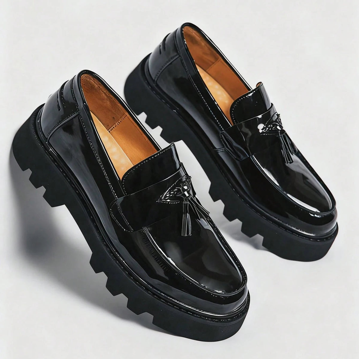 Noble Chaussure Mocassin Homme À Gland Mocassin Vernis Compensé