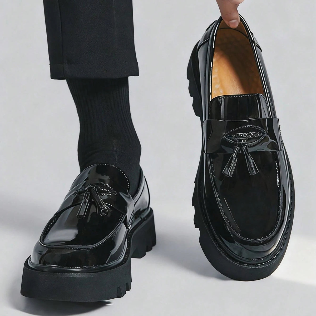 Noble Chaussure Mocassin Homme À Gland Mocassin Vernis Compensé