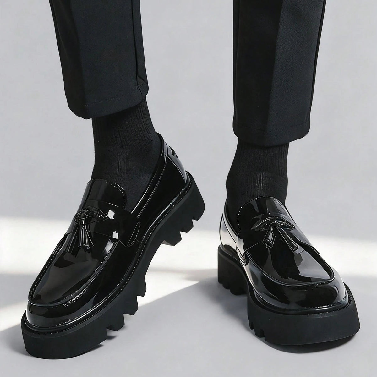 Noble Chaussure Mocassin Homme À Gland Mocassin Vernis Compensé