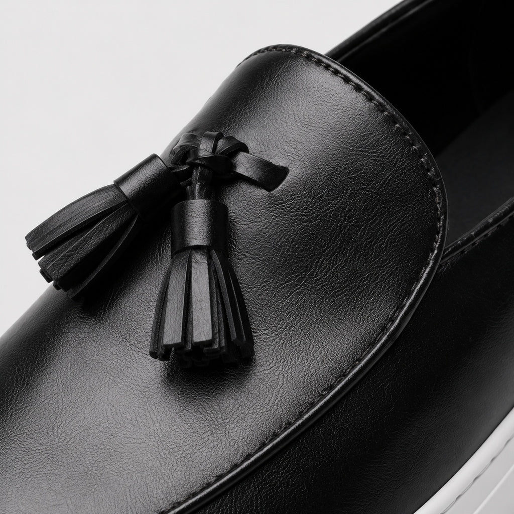 Noble Chaussure Mocassin Homme Cuir Mocassins Homme Moderne en Cuir avec Pompons Noir